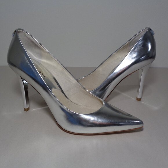 Michael Kors Size 7 M / ELISA PUMP / Silver / Leather / Heels New Women's Shoes - Picture 1 of 16